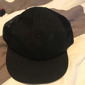 Black trucker hat